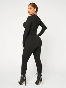 SHEIN SXY Letter Graphic Contrast Piping Crop Tee & Leggings - Black - View 2