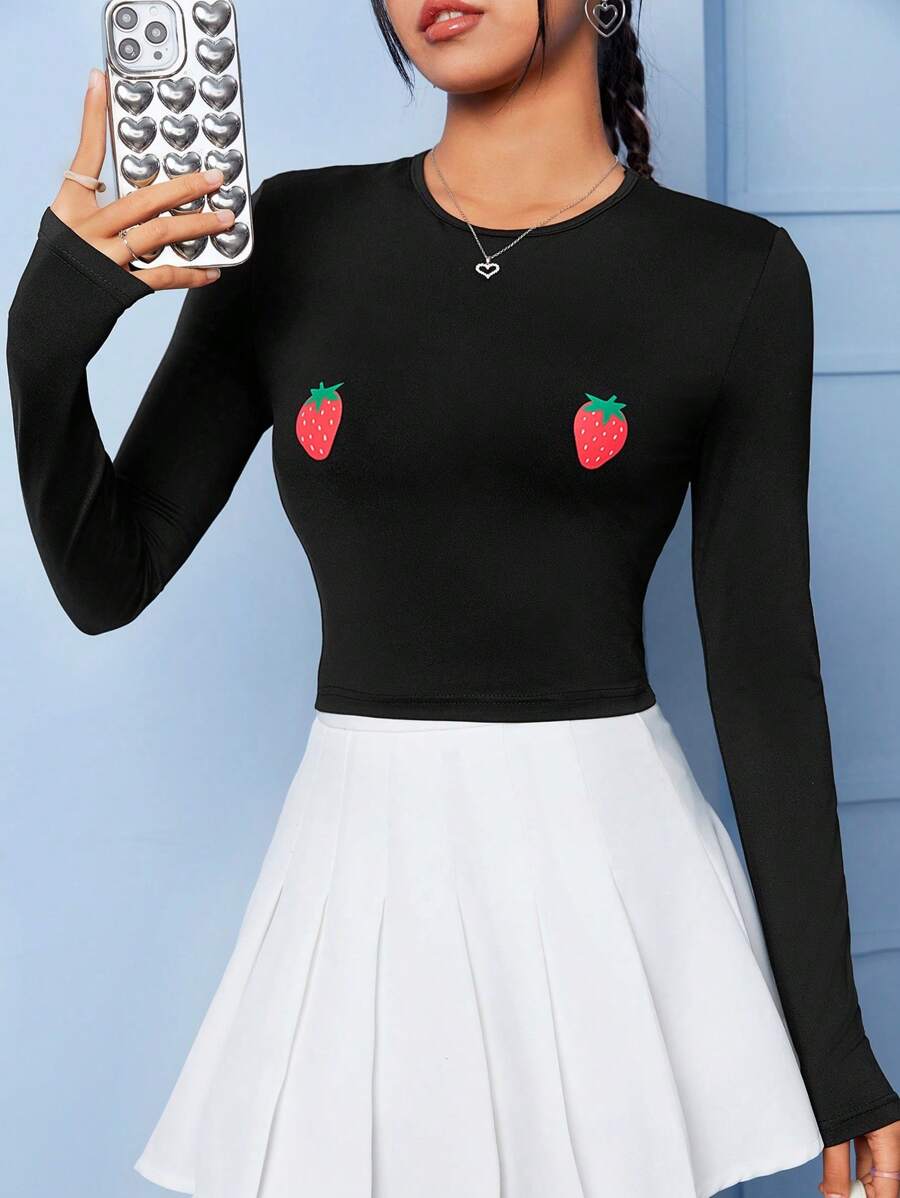 SHEIN Qutie 草莓圖案修身T恤 - 黑色 - 查看 1