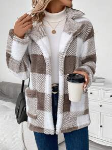 SHEIN Essnce Abrigo con estampado de cuadros con doble bolsillo de hombros caídos - Caqui - Ver 4