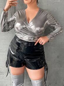 Flirla Hơn Surplice cổ Kim loại Áo thun - Bạc - Xem 6