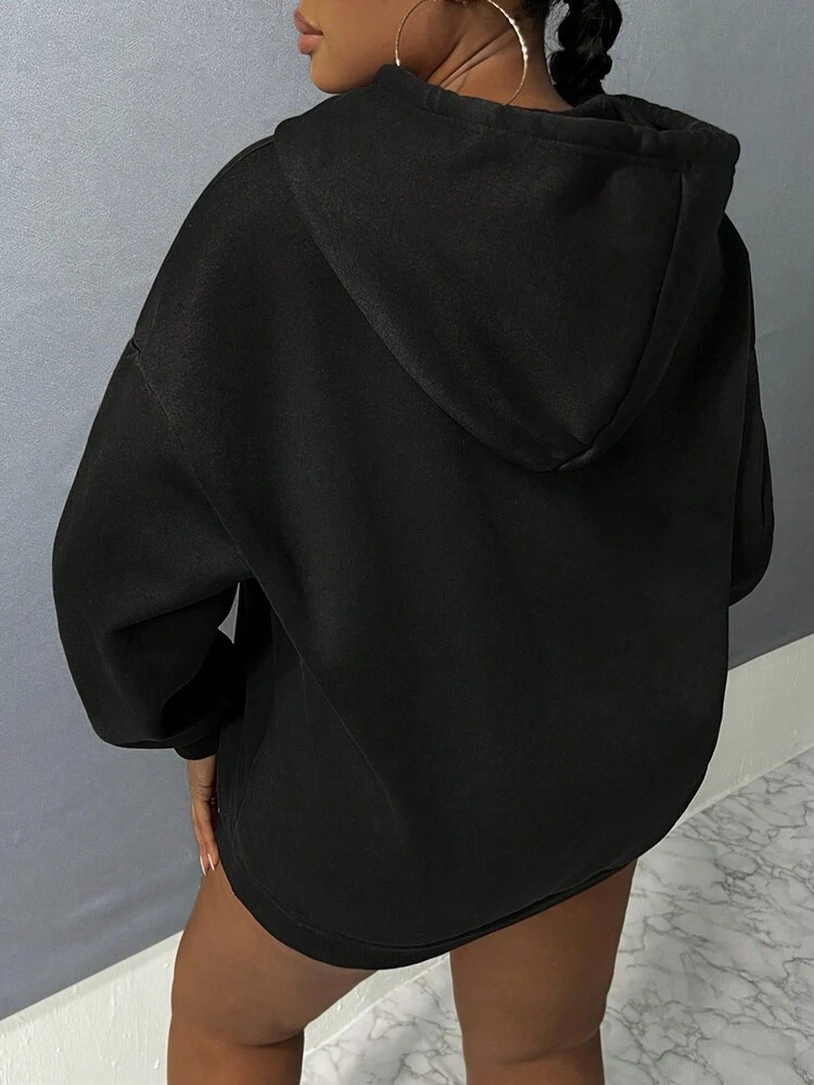 Plus Size Slogan Graphic Kangaroo Pocket Drop Shoulder Drawstring Sweatshirt