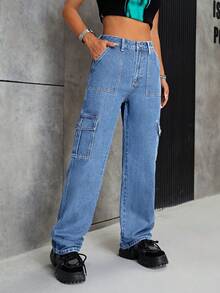 SHEIN PETITE 側翻蓋口袋工裝牛仔褲 - 淺色水洗藍 - 查看 3