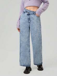 Forever 21 Women's Asymmetric Waist Straight Leg Jeans