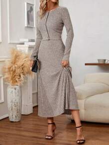 SHEIN Clasi Cazadora tejida jaspeada & Falda