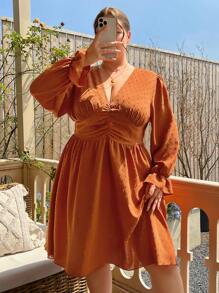 SHEIN CURVE+ 大碼圓點前收褶荷葉袖洋裝 - 橘色 - 查看 3