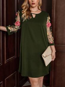SHEIN Clasi 大碼花卉刺繡網紗鎖眼領洋裝 - 墨綠色 - 查看 3