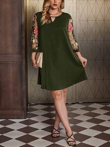 SHEIN Clasi 大碼花卉刺繡網紗鎖眼領洋裝 - 墨綠色 - 查看 5