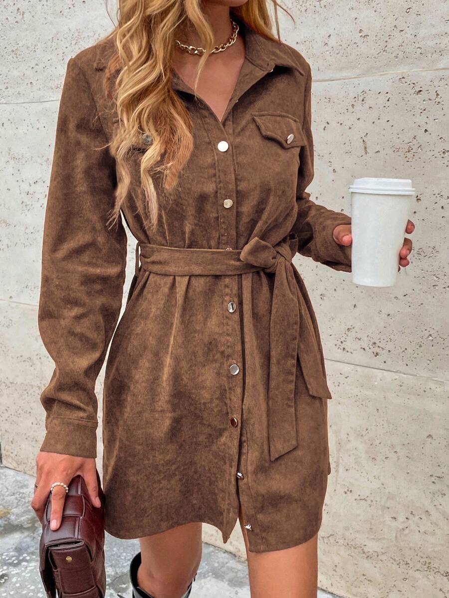 LanaWest 翻蓋細節腰帶燈芯絨襯衫洋裝 - 咖啡 - 查看 1