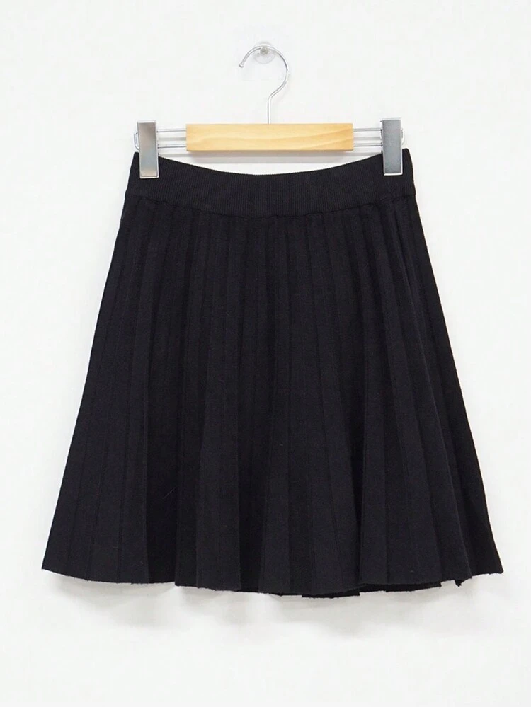 Solid Pleated Knit Skirt Without Belt Fall/Winter