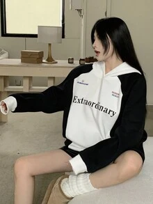 DAZY 字母圖案插肩袖連帽衫 - 黑與白 - 查看 7