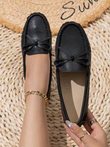 New Arrival Women's Flat Casual Work Shoes, Round Toe, Black Color, Suitable For Four Seasons And Driving
