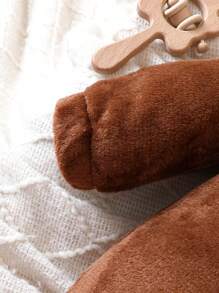 SHEIN 男嬰卡通刺繡3D耳朵設計連帽前拉鍊法蘭絨連身褲