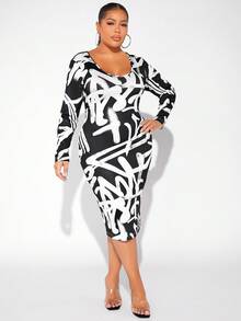 SHEIN LUNE 大碼滿版印花大圓領緊身洋裝 - 黑與白 - 查看 4