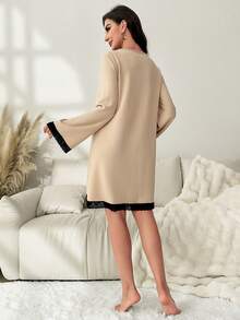 SHEIN 孕婦拼接蕾絲邊喇叭袖睡裙