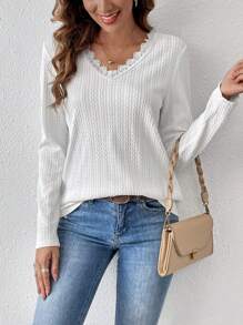 SHEIN LUNE 女士蕾絲邊波浪紋紗緞t恤