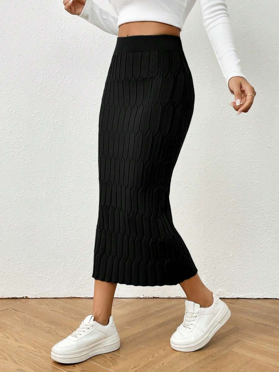 SHEIN LUNE Solid Color Fitted Sweater Skirt - Black - View 1