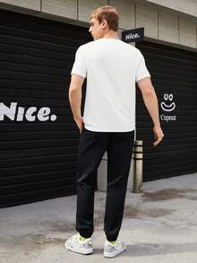 Manfinity RebelGame Nam Đồ họa Chữ cái Áo thun & quần thể thao - trắng - Xem 2