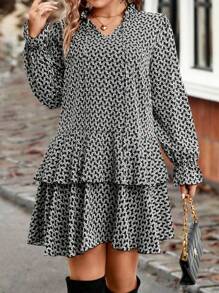 Calvaya Plus Allover Print Flounce Sleeve Layer Hem Dress - Multicolor - View 1