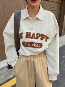 DAZY Đồ họa Chữ cái Cổ Polo Thả vai Áo nỉ - Màu be - Xem 7