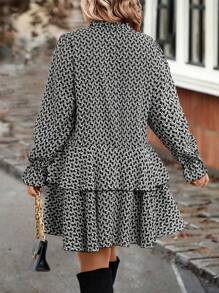 Calvaya Plus Allover Print Flounce Sleeve Layer Hem Dress - Multicolor - View 2