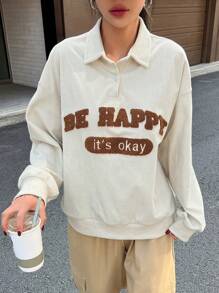 DAZY Đồ họa Chữ cái Cổ Polo Thả vai Áo nỉ - Màu be - Xem 4