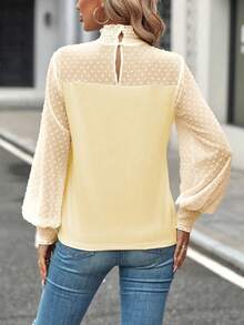 SHEIN Privé Chấm Swiss Yoke Tay áo lồng đèn Áo - Màu be - Xem 2