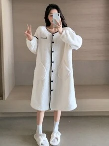 DAZY 女士毛绒家居服连衣裙，字母刺绣，秋冬蓬松舒适