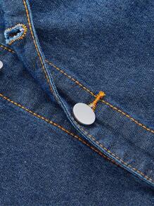 SHEIN Essnce 前紐扣A字型牛仔半身裙 - 中等水洗藍 - 查看 4