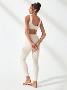 Lifespree Seamless High Stretch Sports Bra With Leggings - Apricot - View 2