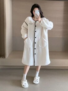 DAZY 女士毛绒家居服连衣裙，字母刺绣，秋冬蓬松舒适