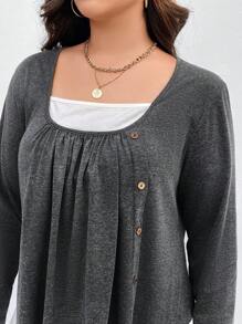 SHEIN LUNE Hơn Khối màu Chi tiết Nút Tee 2 trong1 - Xám - Xem 4