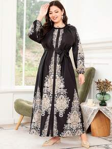 Plus Size Floral Print Belted Dress With Belt - Black - View 5