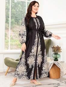 Plus Size Floral Print Belted Dress With Belt - Black - View 4