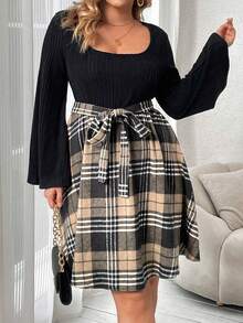 SHEIN Franclia 大碼格紋印花繫腰帶洋裝 - 卡其色 - 查看 3