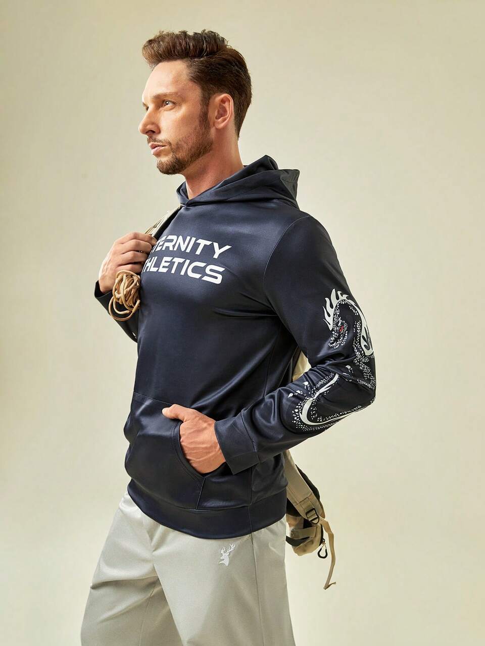 Men Letter & Dragon Graphic Outdoor Hoodie