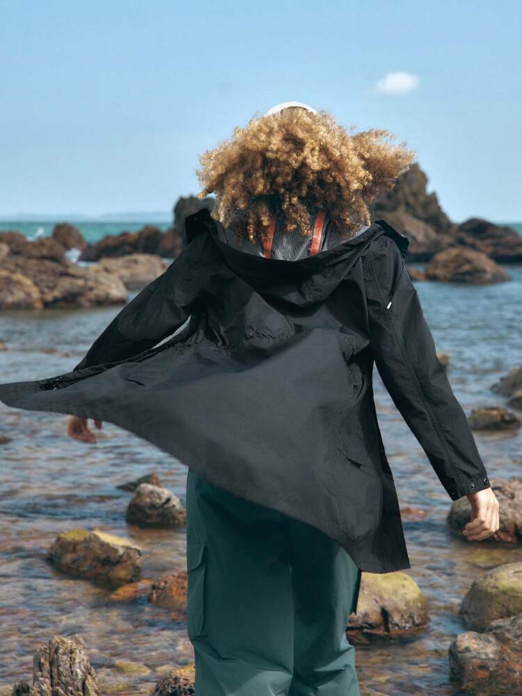 In My Nature Outdoor Sports Waterproof & Breathable Hooded Jacket With Pressure Gluing And Soft Shell Hiking Clothes