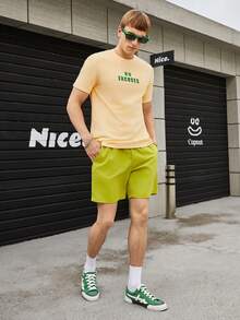 Manfinity RebelGame Men Letter Graphic Tee - Yellow - View 3