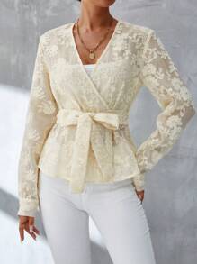 Aveloria Blusa floral jacquard con cinturón sin camisola