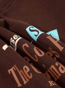 DAZY 男士返校口號圖形下擺滴肩運動衫，不帶汗衫 - 咖啡棕 - 查看 6