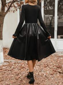 Chiquease Solid Scoop Neck PU Dress - Black - View 2