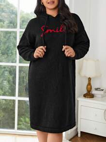 SHEIN Frenchy 大碼字母落肩袖抽繩連帽毛衣洋裝 - 黑色 - 查看 7