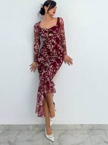 Aloruh 女士全印花緊身連衣裙,具有空心細節和荷葉邊 - 酒紅色 - 查看 4