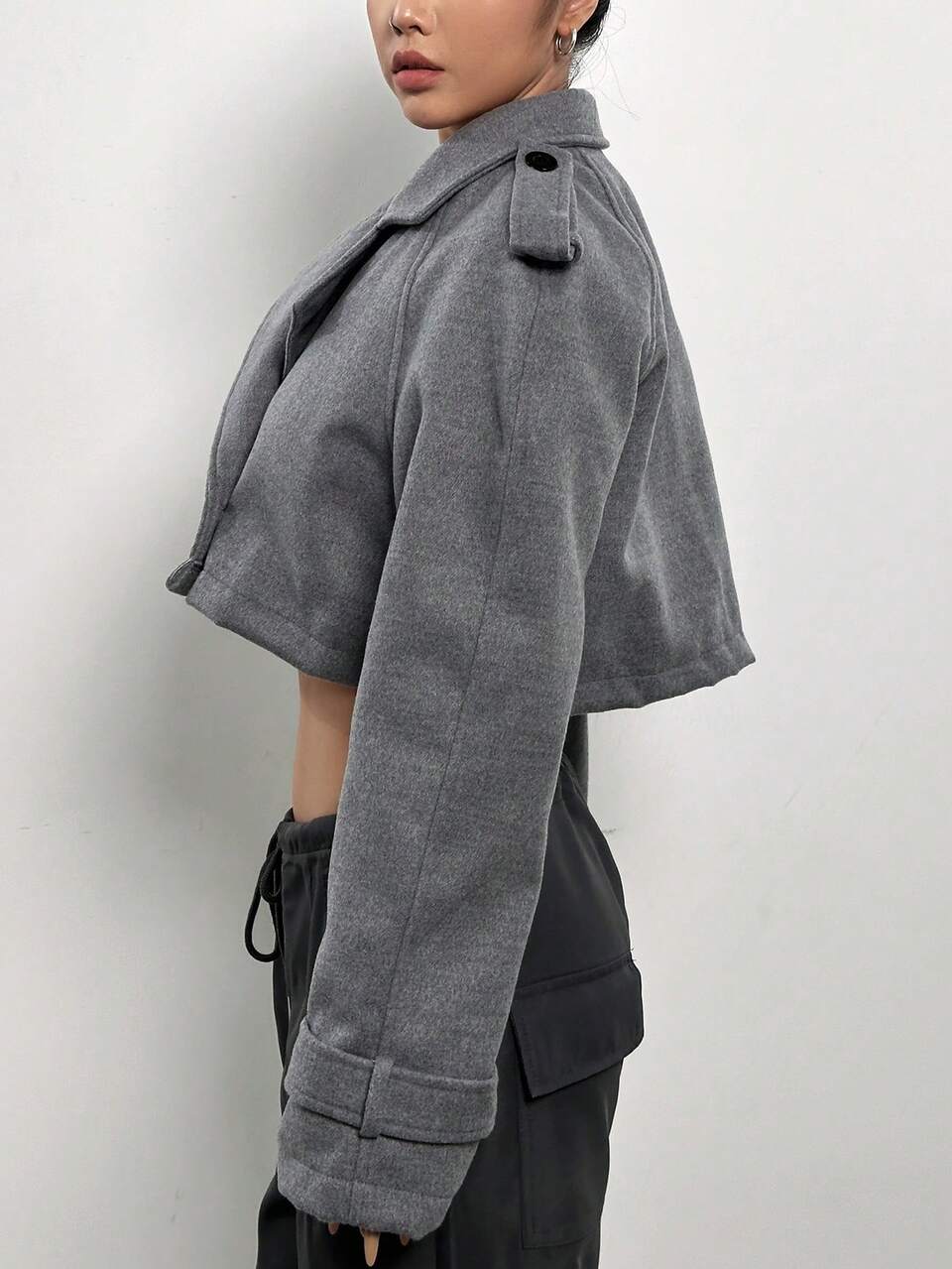 Lapel Neck Crop Overcoat