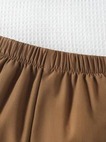 SHEIN 男小童字母貼布條紋飾邊背心上衣和褲子&襯衫 - 卡其色 - 查看 6