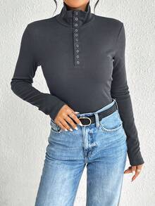 SHEIN Essnce 半扣釦肋編針織t恤 - 深灰色 - 查看 4