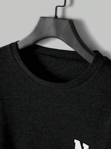 EURMUSE Cotton Men's Solid Color Minimalist Letter Printed Two Pieces Set - Black - View 3