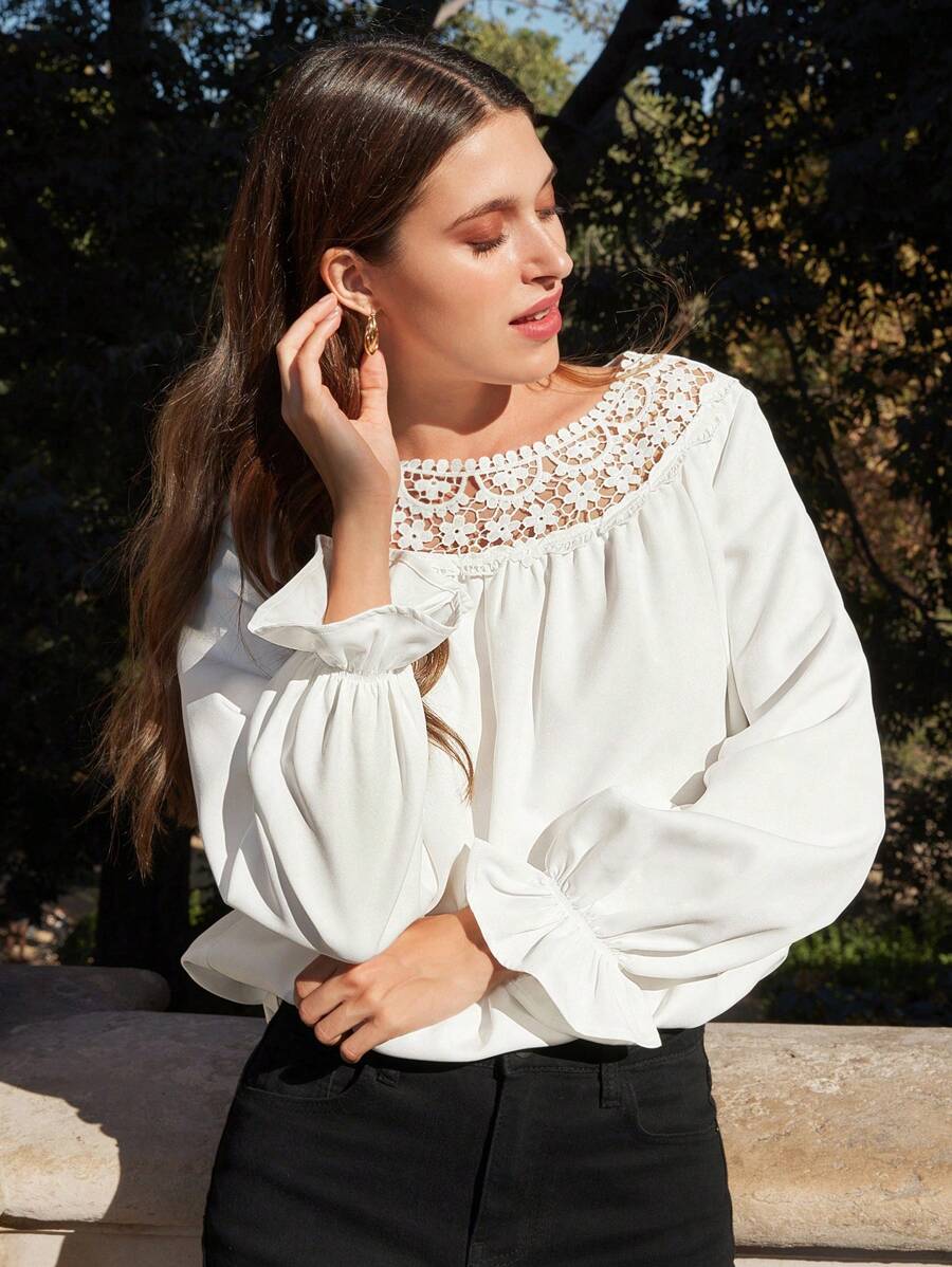 SHEIN Frenchy Của phụ nữ Thêu Vá lại Áo sơ mi - trắng - Xem 1