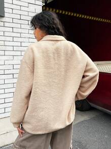 SHEIN EZwear 字母&交叉刺繡半拉鏈落肩袖絨毛運動衫 - 杏色 - 查看 2