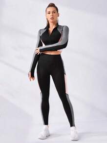 Easithlete Colorblock Half Zip Sports Tee & Tee & Leggings Workout Set Outfit Set Workout Women Set Women Leggings Set - Multicolor - View 3