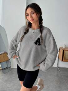 SHEIN EZwear 字母貼布落肩袖毛茸茸運動衫 - 灰色 - 查看 3